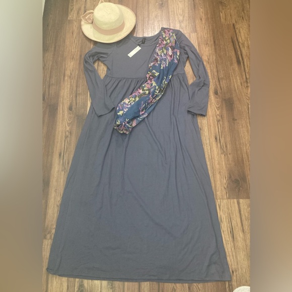 Muted Lavender long sleeve maxi NWT - Picture 4 of 9